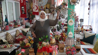 Aile yadigarı eşyalar ve çeyiziyle evini adeta müzeye çevirdi