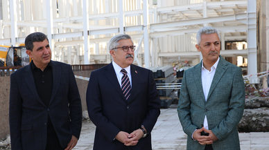 AK Partili Hüseyin Yayman, Hatay Arkeoloji Müzesi'ndeki çalışmaları inceledi