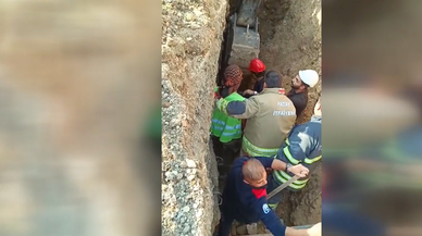 Altyapı çalışması sırasında bir işçi toprak altında kaldı