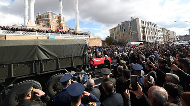 Astsubay Üstçavuş Şehit Burak İbbiği, son yolculuğuna uğurlandı