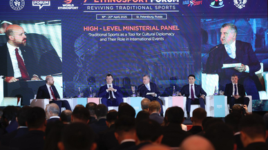 Bakan Bak, Etnospor Forumu için St. Petersburg'da