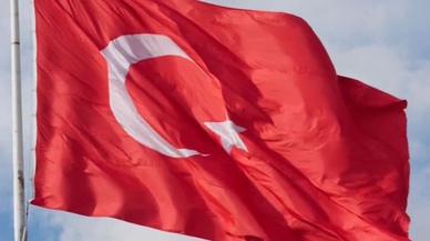 Bakan Yerlikaya’dan, Türk Bayrağına saldıran terör örgütüne kınama