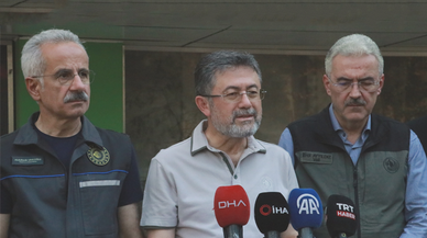 Bakan Yumaklı, Kahramanmaraş dahil devam eden orman yangınlarıyla ilgili konuştu
