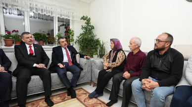 Bakanlar Tekin ve Çiftçi'den Fatma Nur Çelik'in ailesine taziye ziyareti