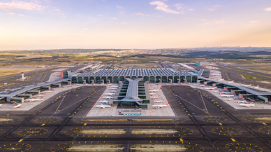 Bayram ve ara tatil yoğunluğuna karşı iç hatlarda ek uçak seferi