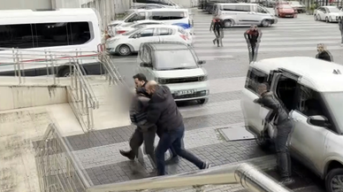 Bıçaklı kavgada 1 kişi öldü, 1 kişi yaralandı