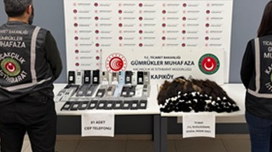 Çeşme Limanı’nda tarihi eser operasyonu! 7 bin 550 sikke ve figür ele geçirildi