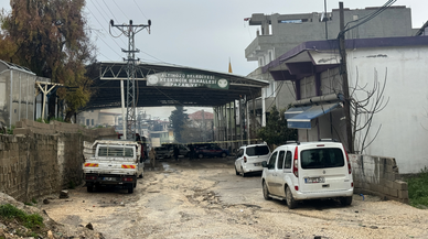 Çocuk yüzünden çıkan kavgada iki aileden 3 kişi öldü, 22 kişi yaralandı