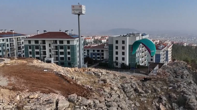 Deprem sonrası dönüşen İndere, yamaç paraşütçülerinin yeni rotası oldu