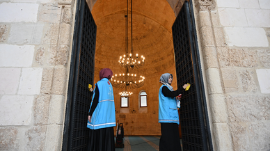 Deprem sonrası restore edilen tarihi camileri ramazana hazır