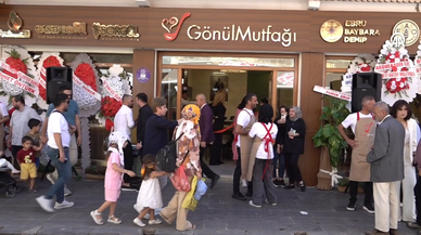 Geliriyle Hatay'a gönül köprüsü kuracak restoran açıldı