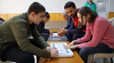 Gönül gözüyle mangala! Engelsiz Kahramanmaraş’tan renkli farkındalık