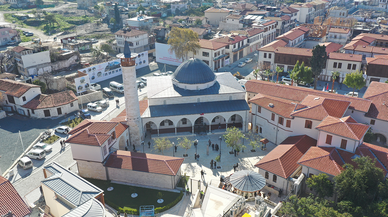 Habib-i Neccar Camisi'nde 3 yıl aradan sonra ilk cuma namazı kılındı