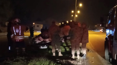 Hatay'da takla atan otomobildeki bebek öldü