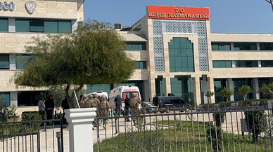 Hükümet Konağı'na silahlı saldırı