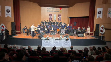 İncesaz şarkıları müzikseverleri nostaljik bir yolculuğa çıkardı