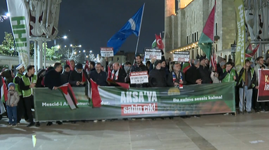 İsrail'in Mescid-i Aksa'yı ibadete kapatması protesto edildi