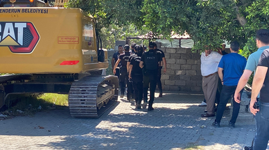 Kaçak inşa edilen evin yıkımı sırasında arbede! 1 kişi yaralandı
