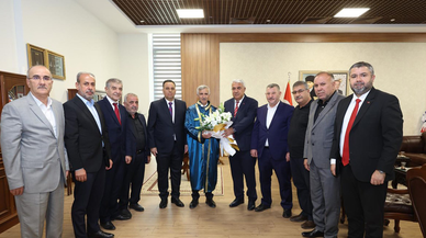 Kahramanmaraş’ta esnaf odalarından Vali Ünlüer’e ziyaret