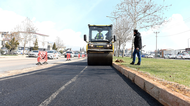 Kahramanmaraş’ta mahalle mahalle yollar onarılıyor