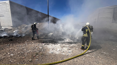 Kahramanmaraş’ta trafo ve atık yangını korkuttu