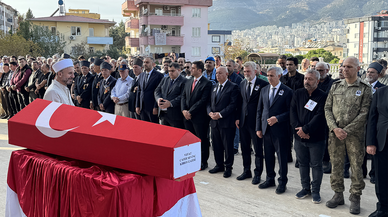Kahramanmaraş'ta vefat eden Kıbrıs gazisi son yolculuğuna uğurlandı