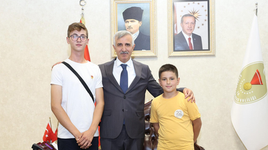 Kahramanmaraşlı şampiyon sporcuya Vali Ünlüer'den tebrik