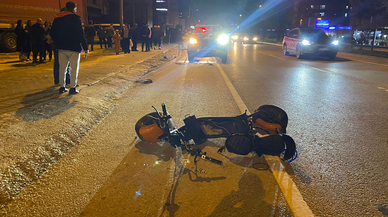 Kamyonetle çarpışan elektrikli bisiklet sürücüsü öldü