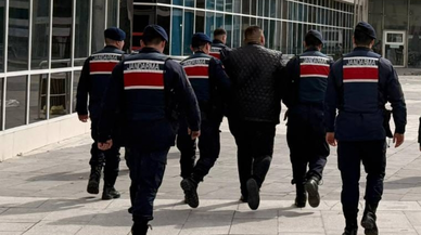 Karısını silahla öldüren şüpheli tutuklandı