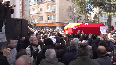 Katledilen öğretmen son yolculuğuna uğurlandı