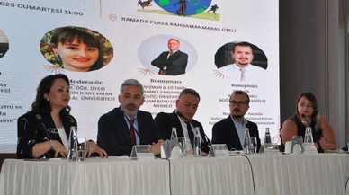 KİÜ akademisyenleri, turizm panelinde geleceği tartıştı