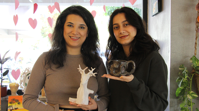 Kız kardeşler hayallerini sanat atölyesinde gerçeğe dönüştürdü
