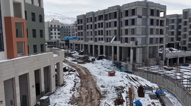 Malatyalı esnaf yeni çarşıdaki iş yerlerinde kepenk açmaya hazırlanıyor