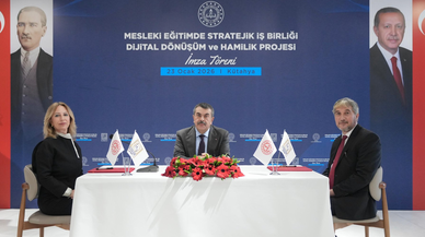 Mesleki eğitimde stratejik iş birliği, dijital dönüşüm ve hamilik protokolü imzalandı
