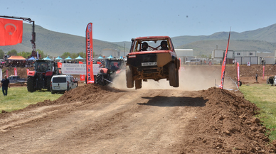 Off-road tutkunları Elbistan'da deprem şehitleri için yarıştı