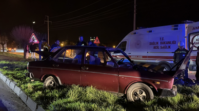 Otomobilin elektrik direğine çarpması sonucu 1 kişi öldü