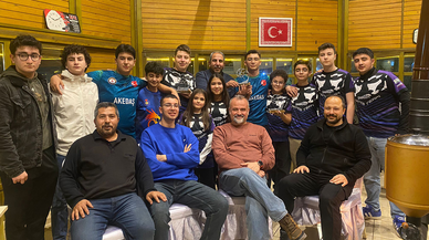 Roma’dan tarihi zaferle döndüler Merdan Balıkçılığın konuğu oldular
