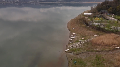 Sapanca Gölü'nde kuraklığın izleri siliniyor