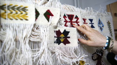 Sarız kilimini yaşatmak için 38 yıldır tezgah başında