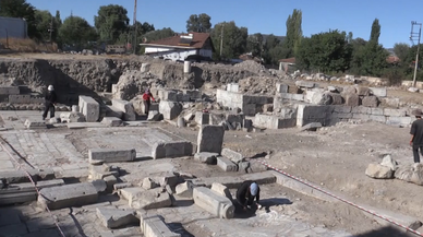 Sebastapolis Antik Kenti'nde üç yazıt bulundu
