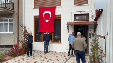 Şehit Binbaşı Sinan Taştekin'in Isparta'daki ailesine şehadet haberi verildi