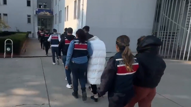 Siber suçlara yönelik operasyonlarda iki haftada 188 şüpheli yakalandı