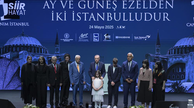 Şiirin ve düşüncenin usta ismi yad edildi