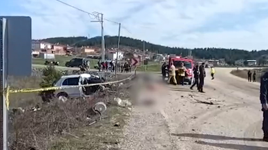 Tırla otomobilin çarpıştığı kazada 1 kişi öldü, 1 kişi yaralandı
