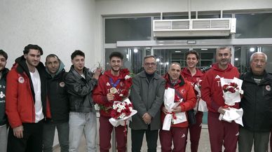Türk spor tarihine geçen Furkan Akar, memleketinde çiçeklerle karşılandı