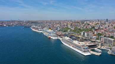 Türkiye kruvaziyer turizminde tarihi bir rekora koşuyor