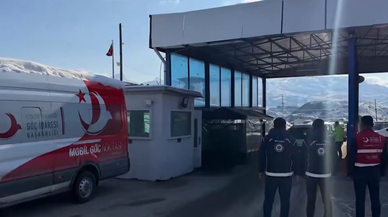 Ülke genelindeki denetimlerde 478 düzensiz göçmen yakalandı