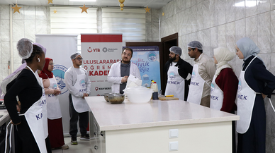 Uluslararası öğrenciler Kayseri mutfağını uygulamalı öğreniyor