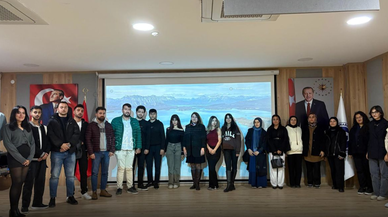 Üniversite öğrencilerine finansal okuryazarlık farkındalığı
