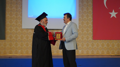 Ziraat yüksek mühendisi 71 yaşında dördüncü üniversitesinden mezun oldu